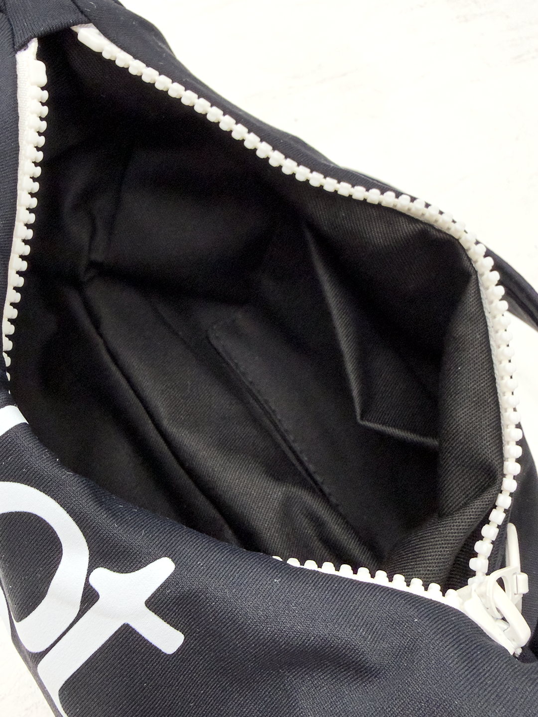 Hiello collabo bag(black )